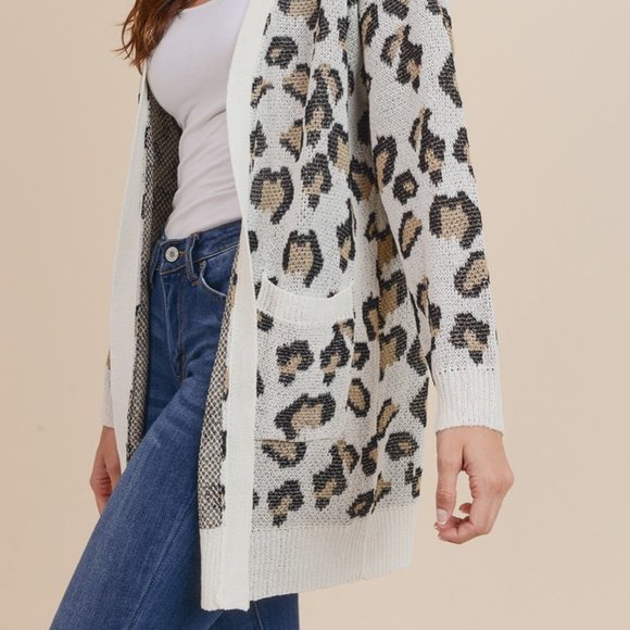 Leopard Print Lightweight Cardigan - Picture 3 of 10